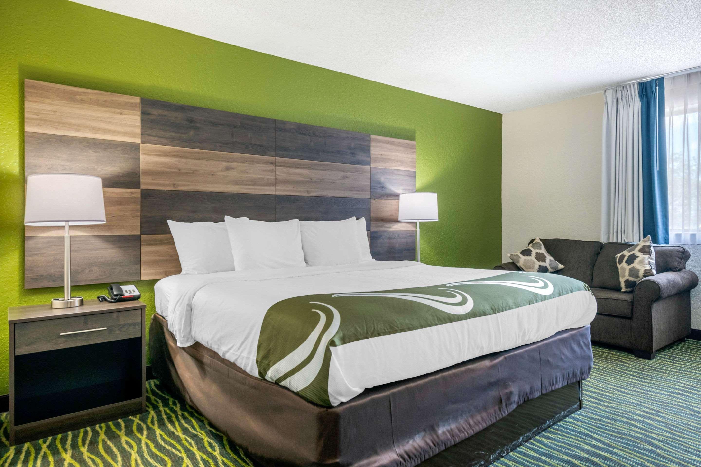 Quality Inn & Suites Leesburg Chain Of Lakes Extérieur photo