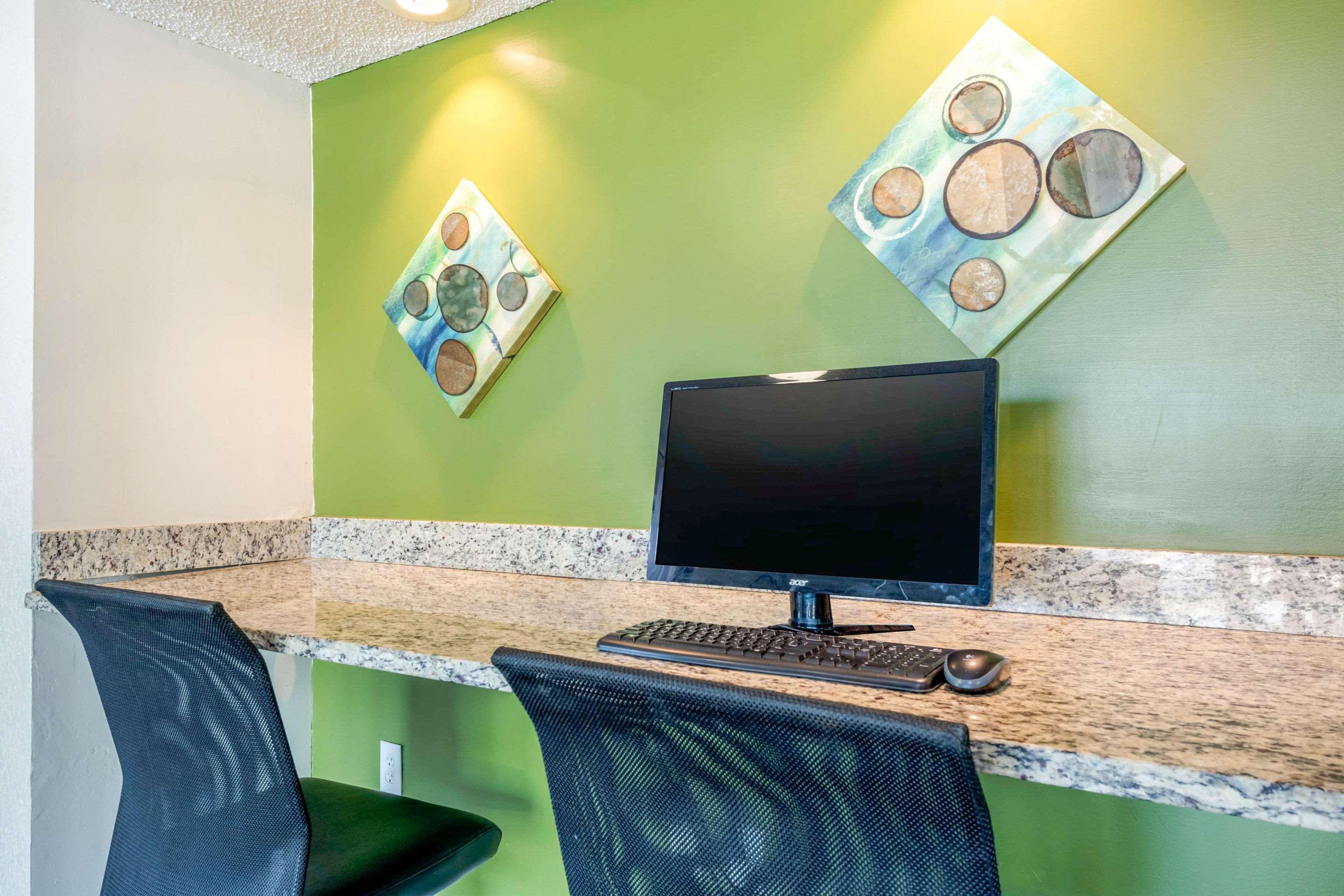 Quality Inn & Suites Leesburg Chain Of Lakes Extérieur photo