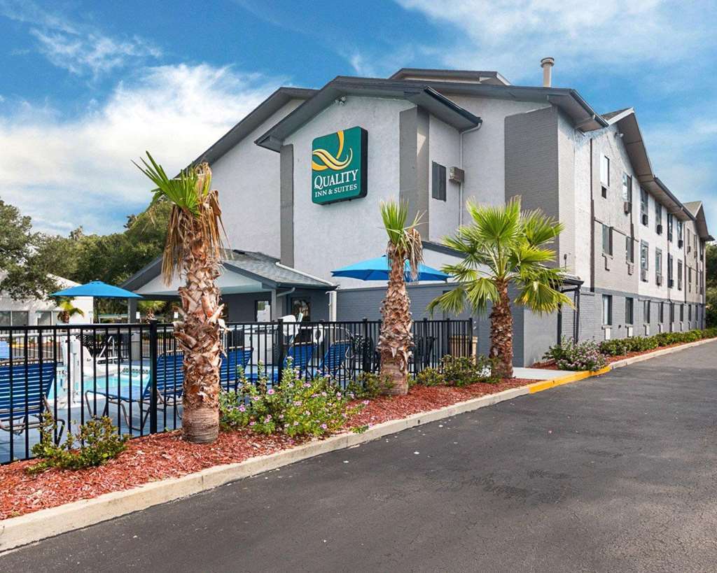 Quality Inn & Suites Leesburg Chain Of Lakes Extérieur photo